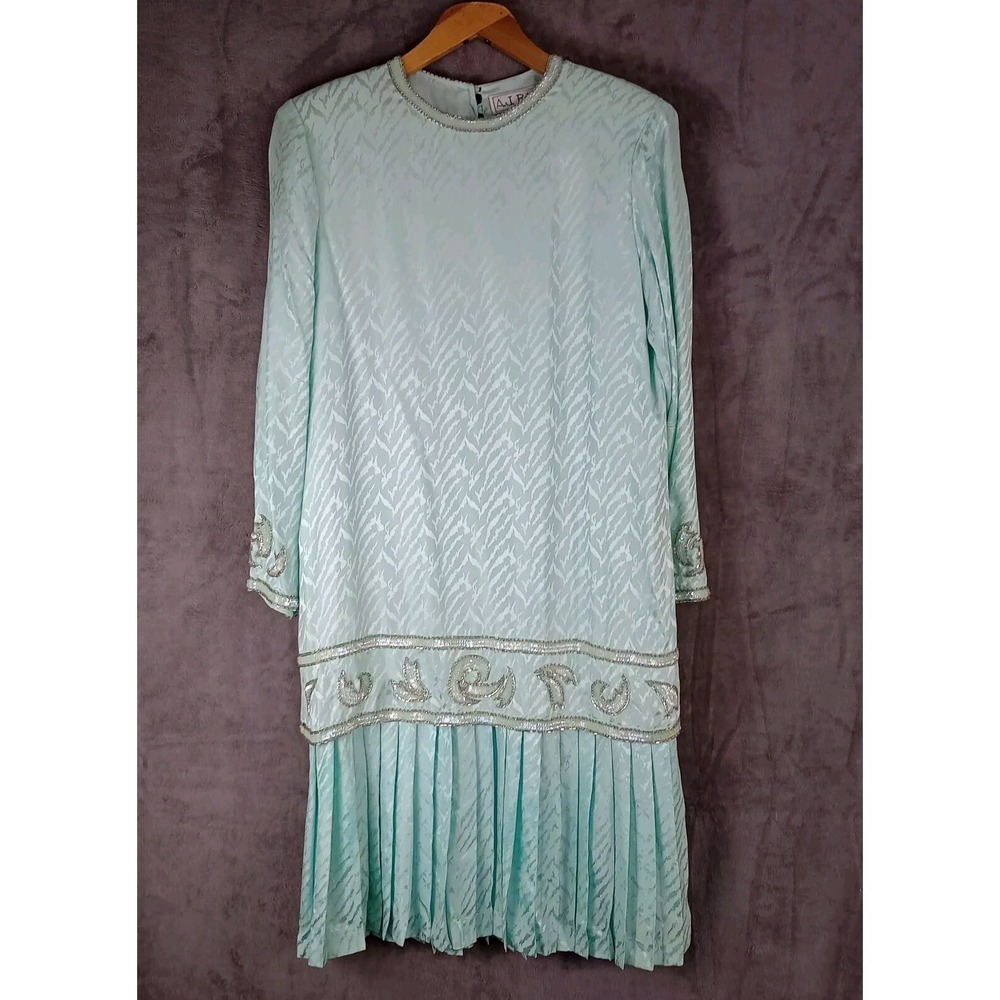 A.J. Bari Mint Green Long Sleeve Pleated Dress